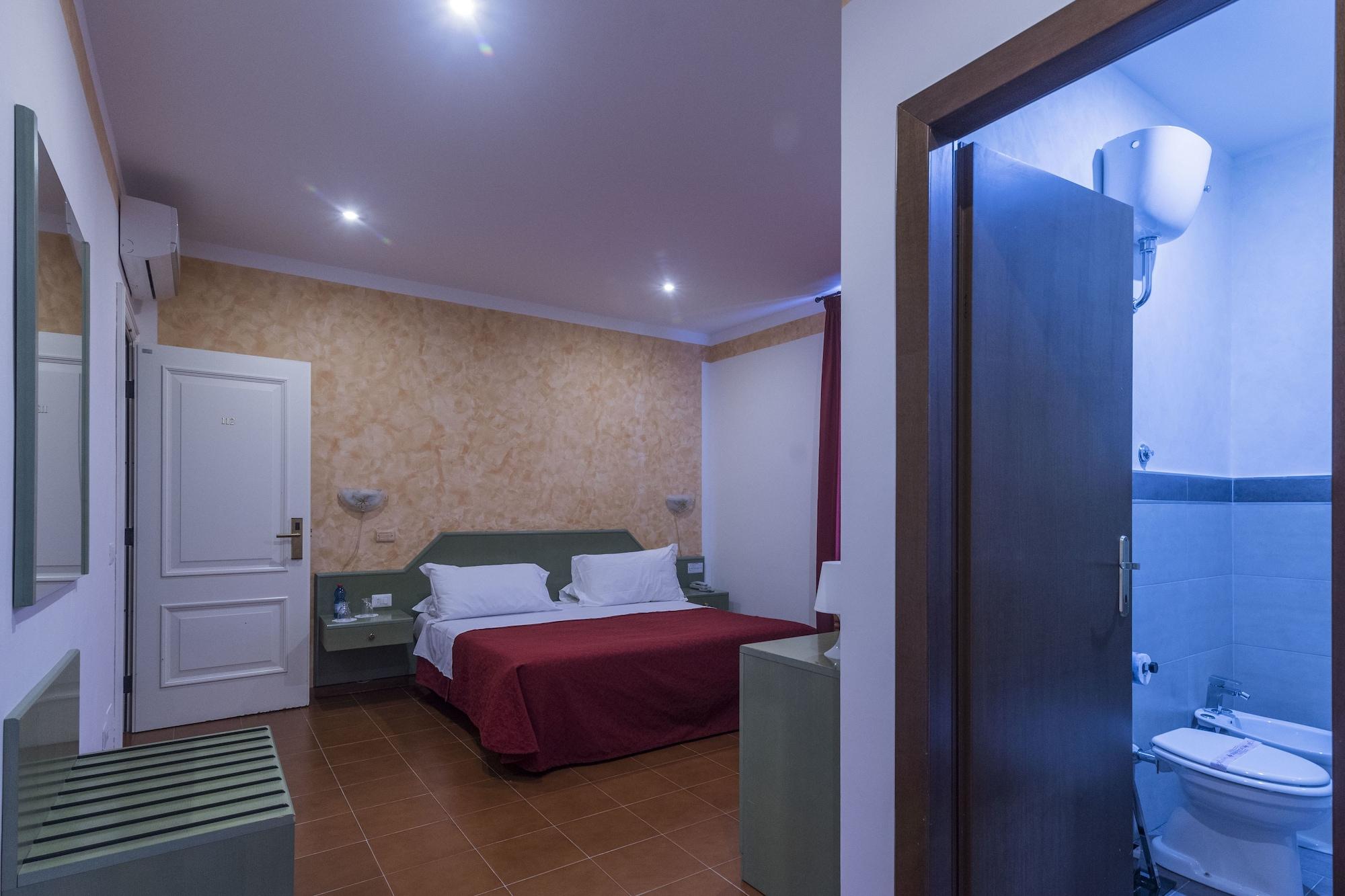 Hotel Villa Del Cardinale Норма Экстерьер фото